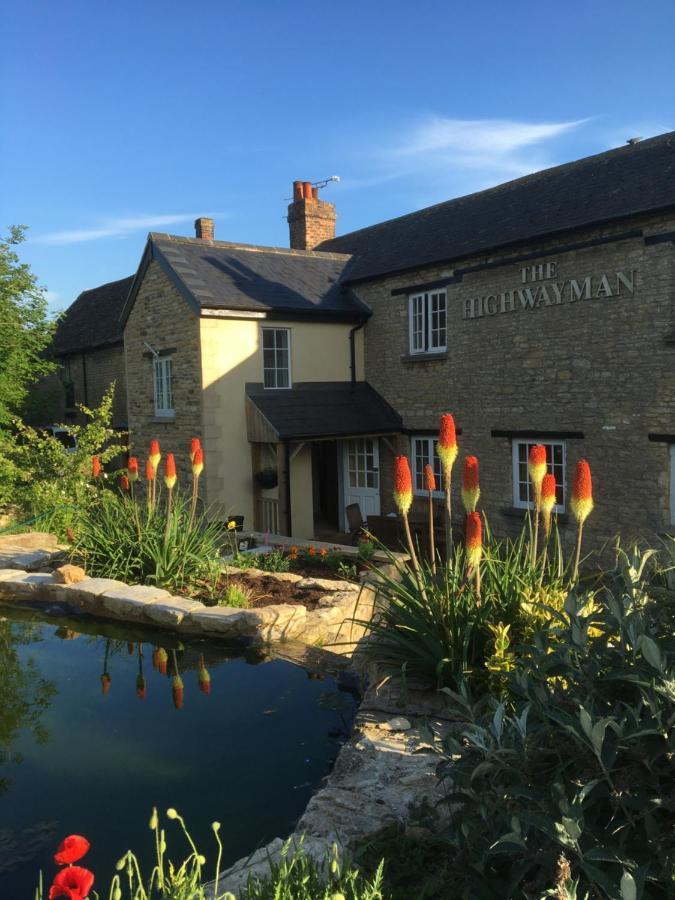 The Highwayman Hotel Kidlington Ngoại thất bức ảnh